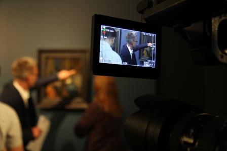 Filming Vermeer - Tim Marlow with Tracy Chevalier